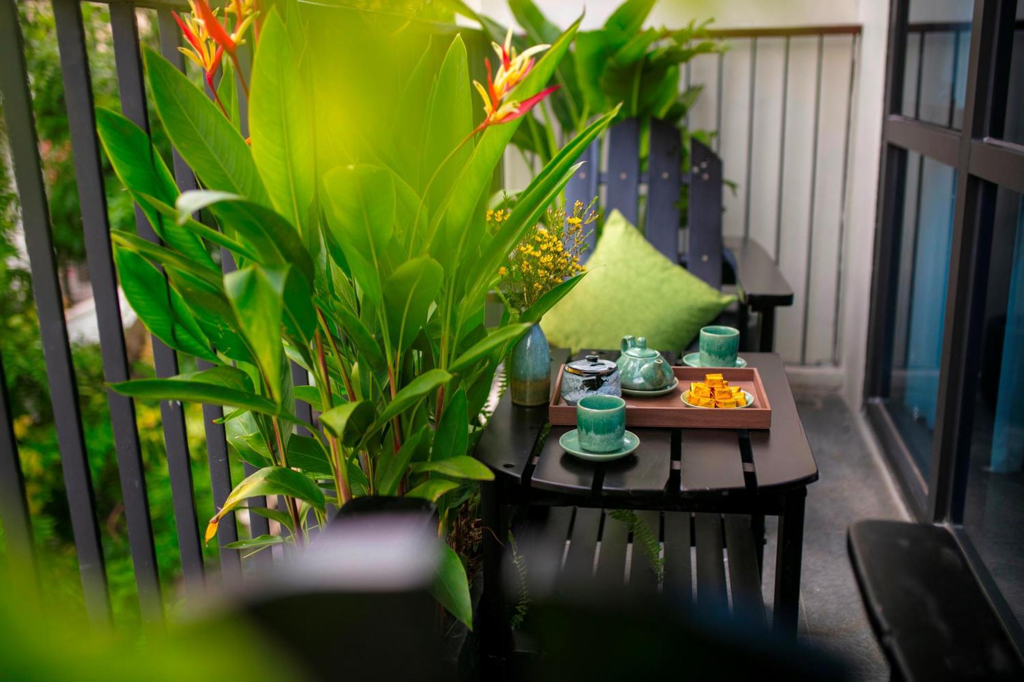 Le Premier Hotel & Rooftop Bar Hanoi Exterior foto